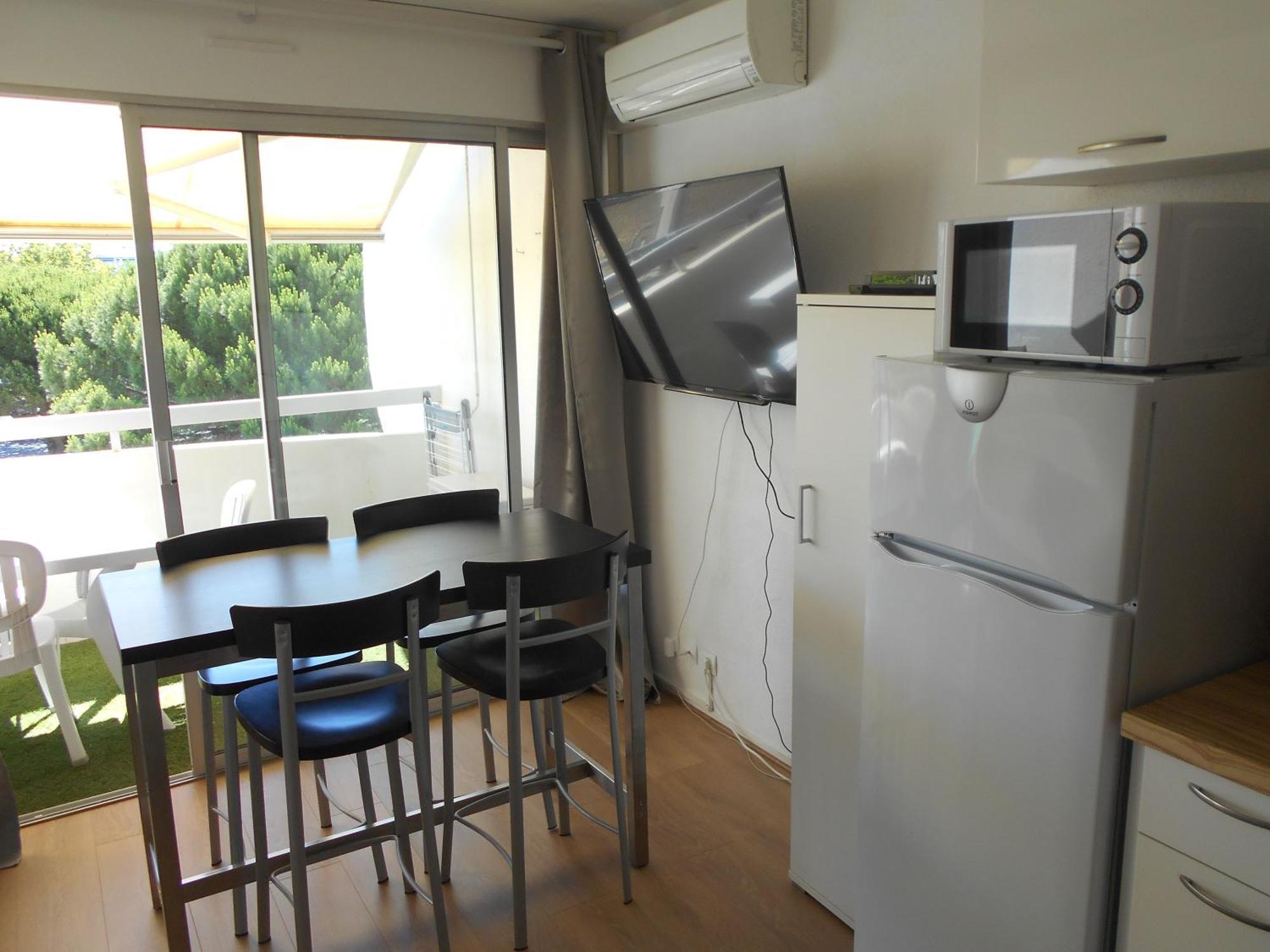 Vittoria Immobilier 7 -Reglement Sur Place - Cheques Vacances Acceptes La Grande Motte Ruang foto